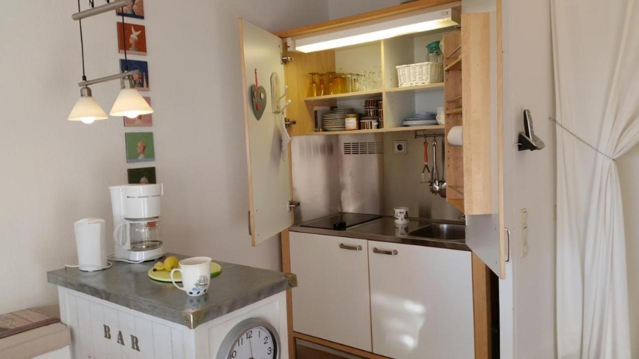 Zum Wohlfuhlen Fur 4 Erwachsene +1 Kind, Schwimmbad Vor Der Tur Tiere Erlaubt Apartment Sierksdorf Exterior photo